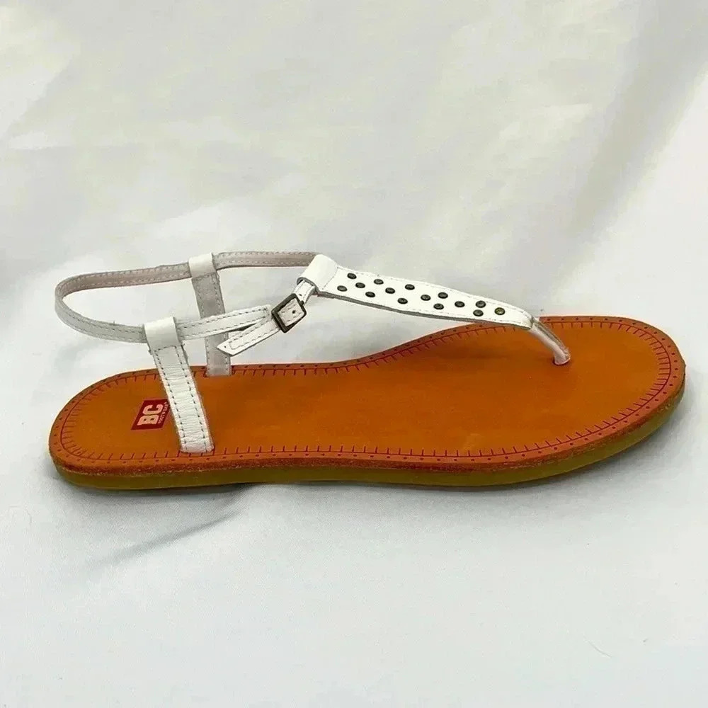BC Footwear White Thong Sandal 8M Ankle Strap Buckle Leather
